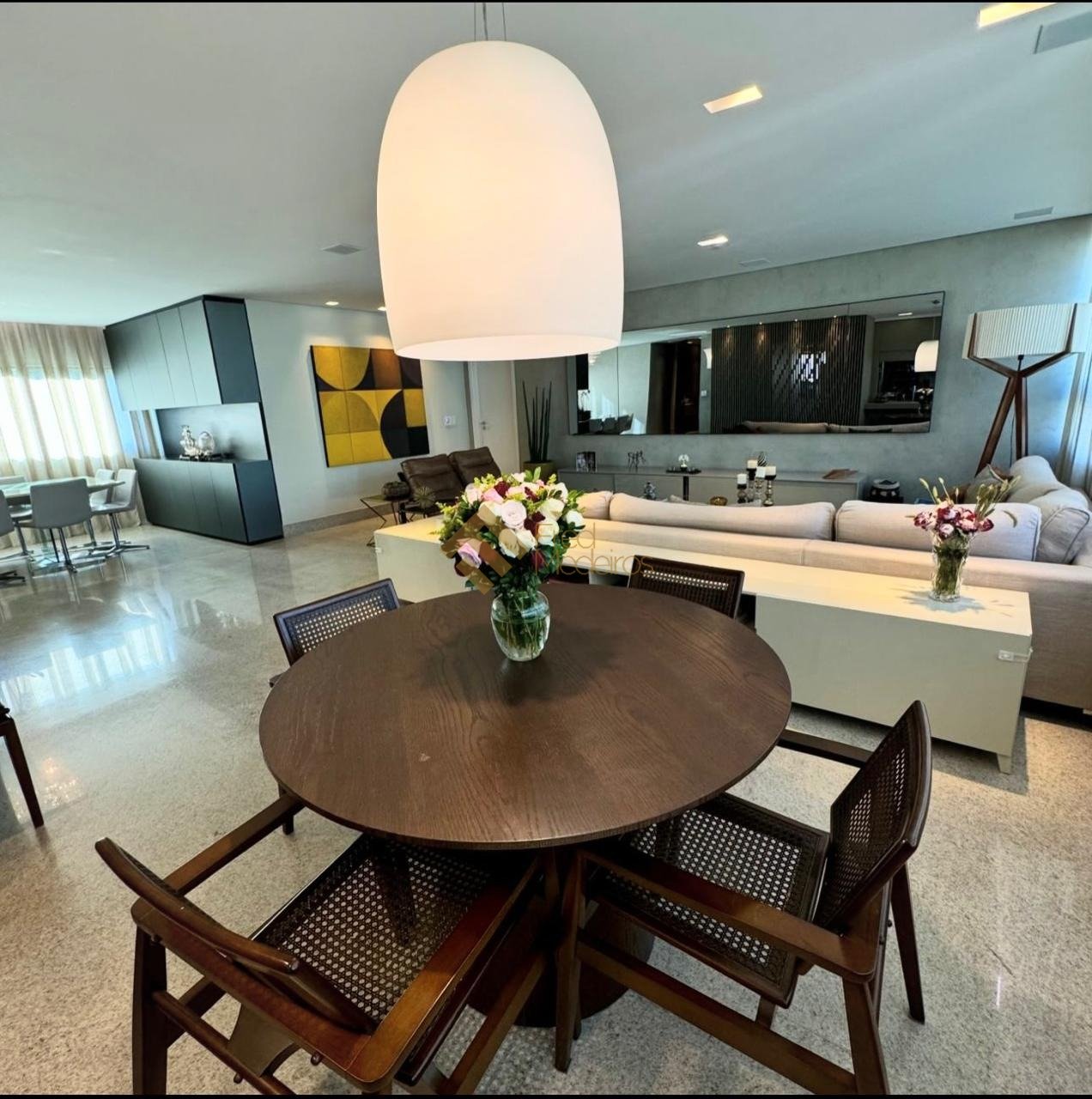 Imagem da propriedade FR8160 1